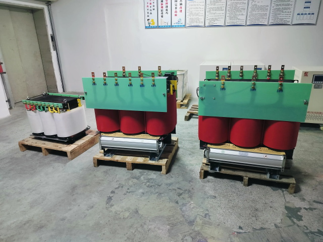 红原KS11-1000KVA矿用变压器